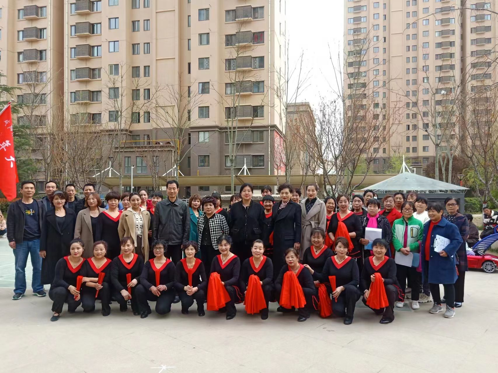 德信体育官网老年大学沣润和园教学中心举办结业汇报演出