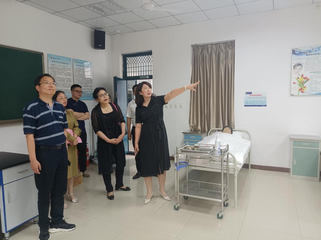 2020年度陕西省职业院校教师素质提高计划1+X证书制度试点-老年照护团队培训开班典礼在公司举行